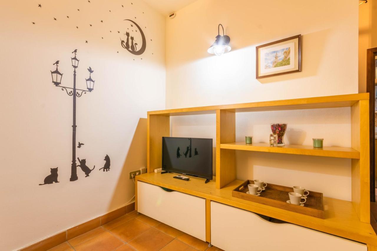 Macarena Muralla Encantada Apartment Sevilla Bagian luar foto