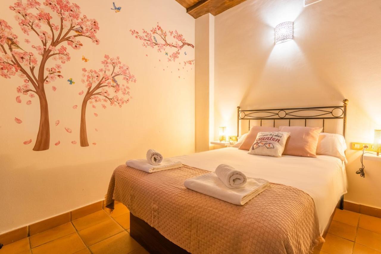 Macarena Muralla Encantada Apartment Sevilla Bagian luar foto